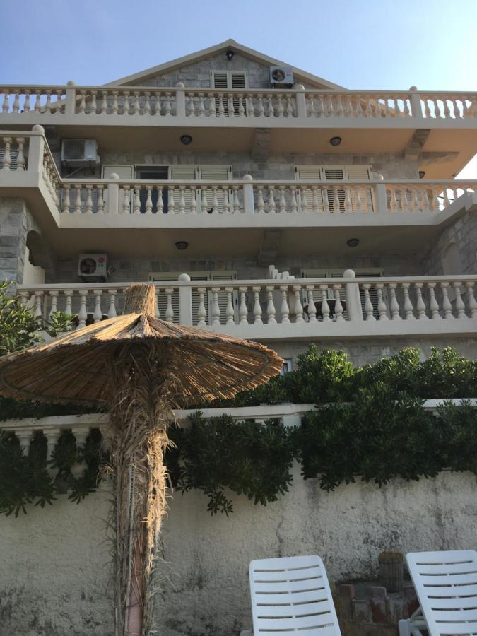 Apartments Palace Mira Mare Тиват Экстерьер фото
